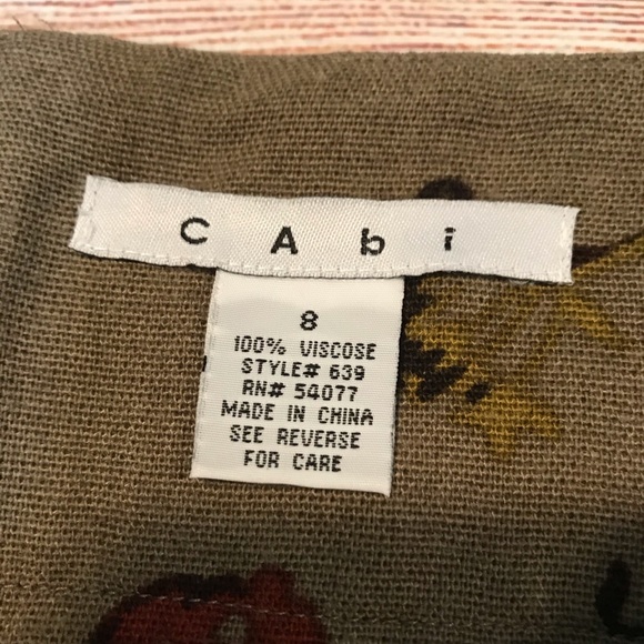 CAbi Turnberry Maggie Floral Embroidered A-Line Skirt Size 8 - Picture 9 of 12